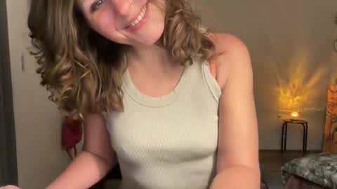 Leah Sparkles online show from 16, 10, 2025