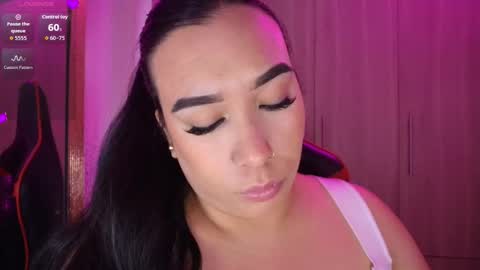 leah online show from 18, 11, 2025