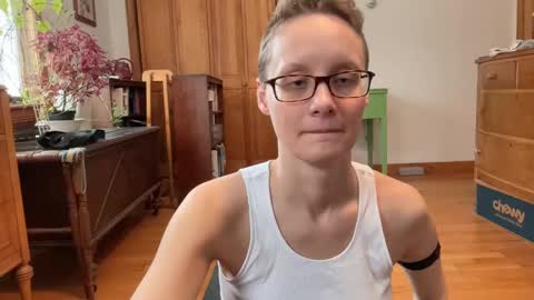 Lee online show from 13, 2, 2025