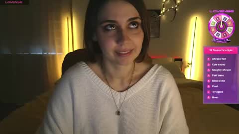 Snapshot of leahwoods chatting on 24, 5, 2026 leahwoods online show from 24, 5, 2026