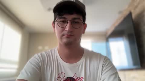 Alex online show from 19, 4, 2026