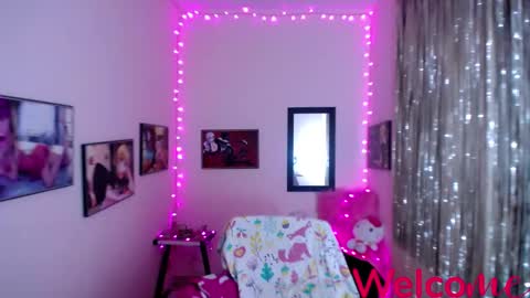 Leandra online show from 10, 2, 2025