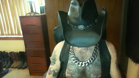 leathergreaser online show from 25, 10, 2025