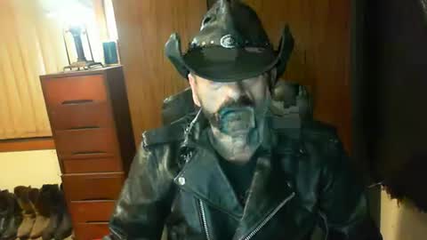 leathergreaser online show from 26, 4, 2026