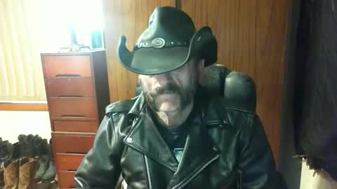 leathergreaser online show from 4, 6, 2026