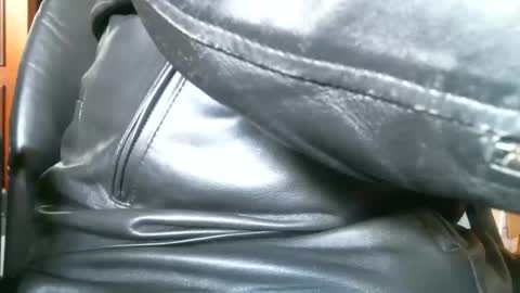 Snapshot of leathermotocross001 chatting on 16, 9, 2025 Leathermotocross online show from 16, 9, 2025