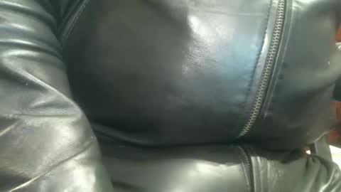 Leathermotocross online show from 18, 11, 2025