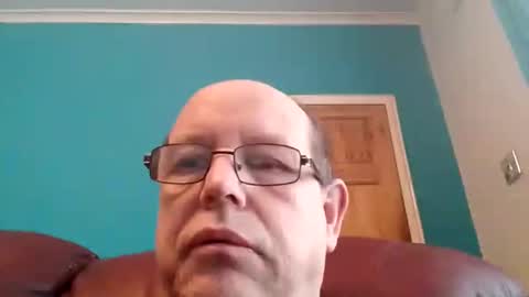 leatherpants68 online show from 28, 11, 2025