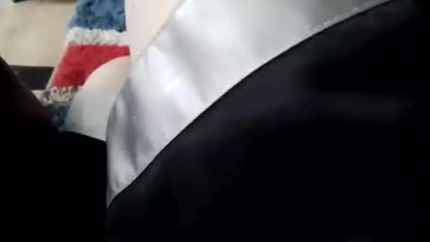 leatherpants68 online show from 1, 6, 2026