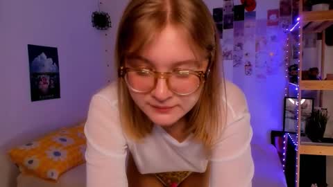 Ellie online show from 28, 11, 2025