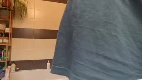 lebrun1985 online show from 24, 2, 2026