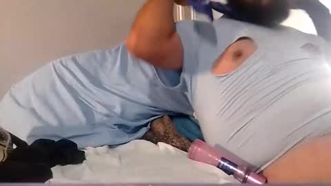 leeassfat online show from 18, 5, 2026