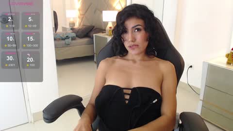 Snapshot of leethompson_ chatting on 26, 12, 2024 Leet online show from 26, 12, 2024