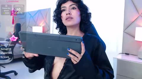 Snapshot of leethompson_ chatting on 26, 2, 2025 Leet online show from 26, 2, 2025