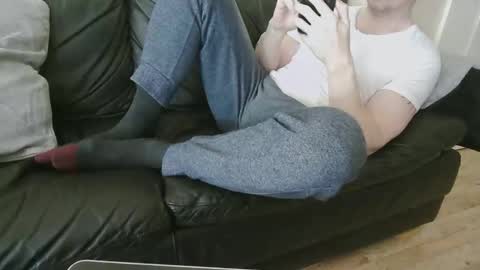 UK lover online show from 4, 4, 2026