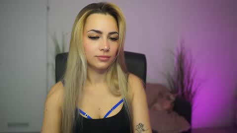 LegallyBlonde18 online show from 14, 4, 2026