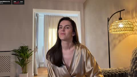 Elle  online show from 5, 3, 2026