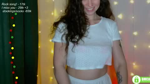 hey Im Leia and I love rock  online show from 24, 4, 2026