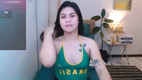 Snapshot of leighcortesi chatting on 25, 6, 2026 Cailey online show from 25, 6, 2026