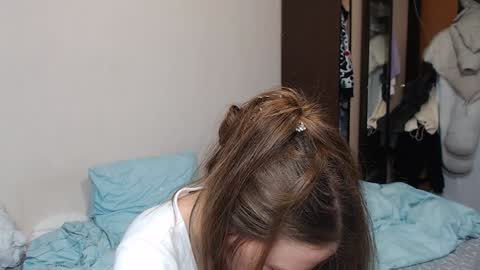 leila_bambi online show from 4, 2, 2025