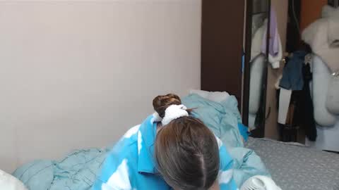 leila_bambi online show from 13, 2, 2025