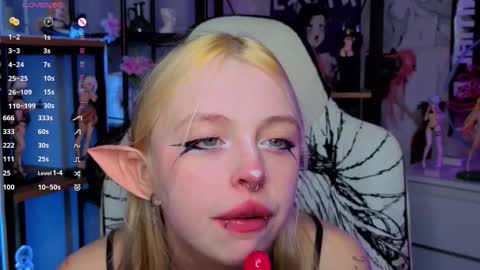 Leila online show from 5, 10, 2025