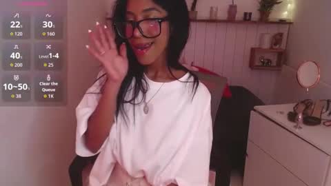 Snapshot of leilaebony_ chatting on 13, 9, 2025 leilaebony_ online show from 13, 9, 2025