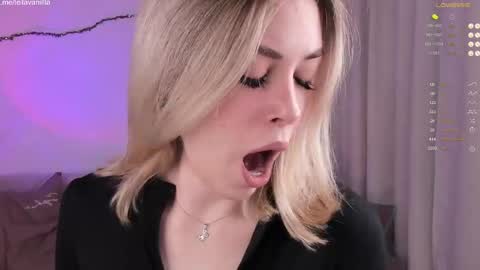Snapshot of leilalafleur_ chatting on 10, 6, 2026 leilalafleur_ online show from 10, 6, 2026