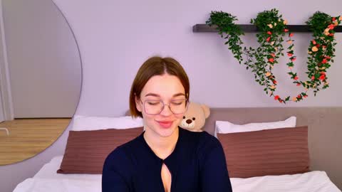 LeilaLawson online show from 7, 2, 2025