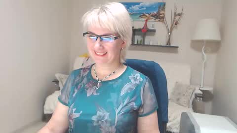 Leila Kinky online show from 4, 12, 2024