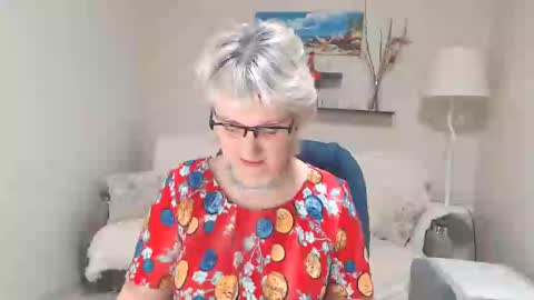 Leila Kinky online show from 14, 2, 2025