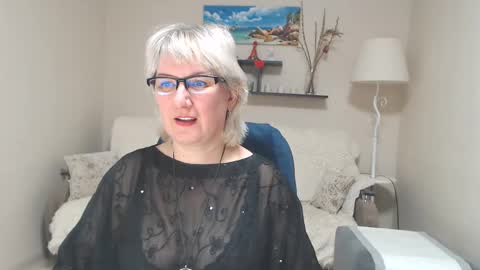 Leila Kinky online show from 14, 2, 2025