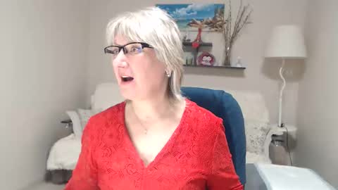 Snapshot of leilamays chatting on 15, 2, 2026 Leila Kinky online show from 15, 2, 2026