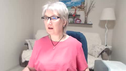 Snapshot of leilamays chatting on 21, 2, 2026 Leila Kinky online show from 21, 2, 2026