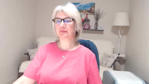 Leila Kinky online show from 29, 4, 2026