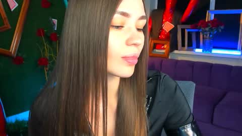 Snapshot of leilarai chatting on 27, 11, 2025 Leila Rai online show from 27, 11, 2025