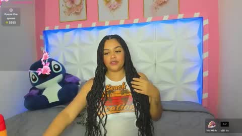 Snapshot of leizaa_ chatting on 9, 11, 2025 leizaa_ online show from 9, 11, 2025