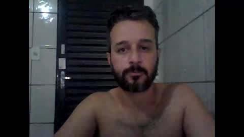 Snapshot of lelefiel chatting on 23, 12, 2024 Pequeno Urso online show from 23, 12, 2024