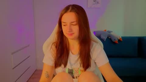 Snapshot of lelia_vibe chatting on 21, 9, 2025 Lelia online show from 21, 9, 2025