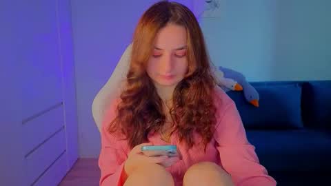 Snapshot of lelia_vibe chatting on 23, 9, 2025 Lelia online show from 23, 9, 2025