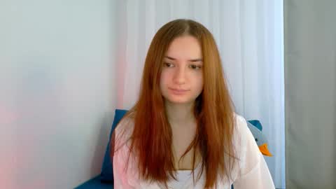 Snapshot of lelia_vibe chatting on 14, 10, 2025 Lelia online show from 14, 10, 2025