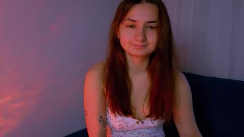 Snapshot of lelia_vibe chatting on 17, 10, 2025 Lelia online show from 17, 10, 2025
