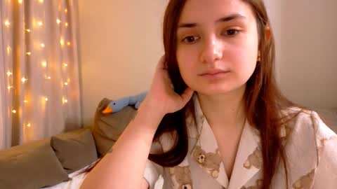 Snapshot of lelia_vibe chatting on 15, 12, 2025 Lelia online show from 15, 12, 2025