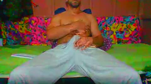 Snapshot of lemao77 chatting on 18, 10, 2025 SEX MASTER online show from 18, 10, 2025