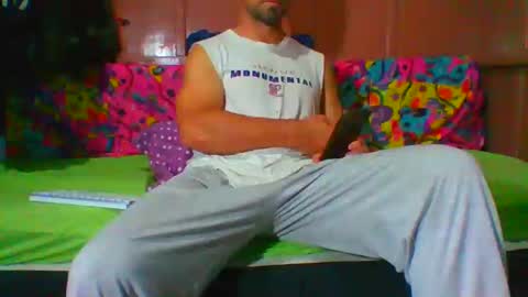 Snapshot of lemao77 chatting on 2, 11, 2025 SEX MASTER online show from 2, 11, 2025