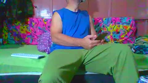 Snapshot of lemao77 chatting on 25, 11, 2025 SEX MASTER online show from 25, 11, 2025