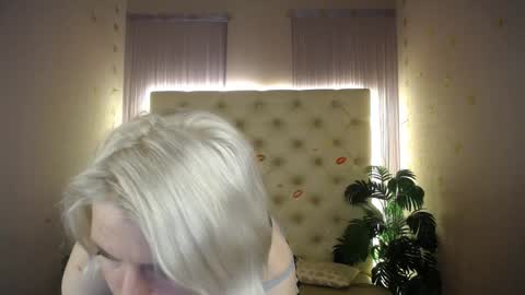 Snapshot of lena_paulles chatting on 29, 1, 2025 Lena online show from 29, 1, 2025