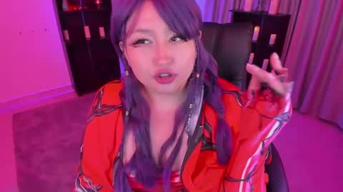 Lenna Kang online show from 25, 10, 2025