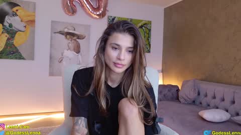 Lenna Goddess online show from 6, 2, 2025