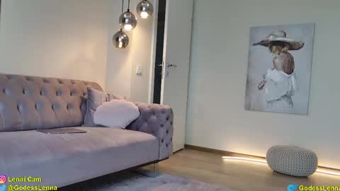 Lenna Goddess online show from 17, 4, 2026